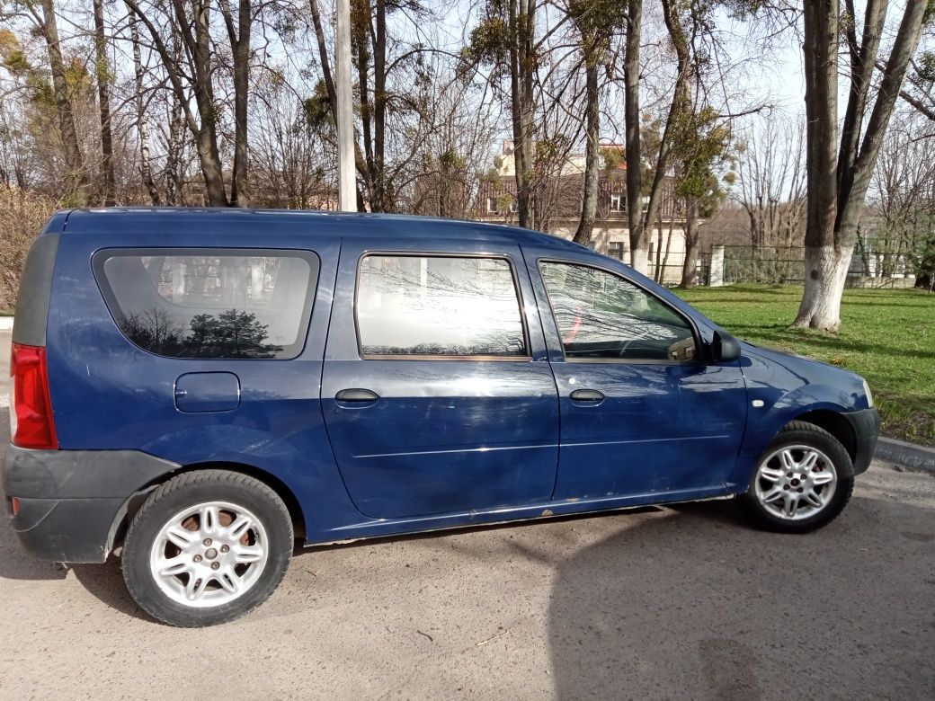 Продам Dacia Logan 2008