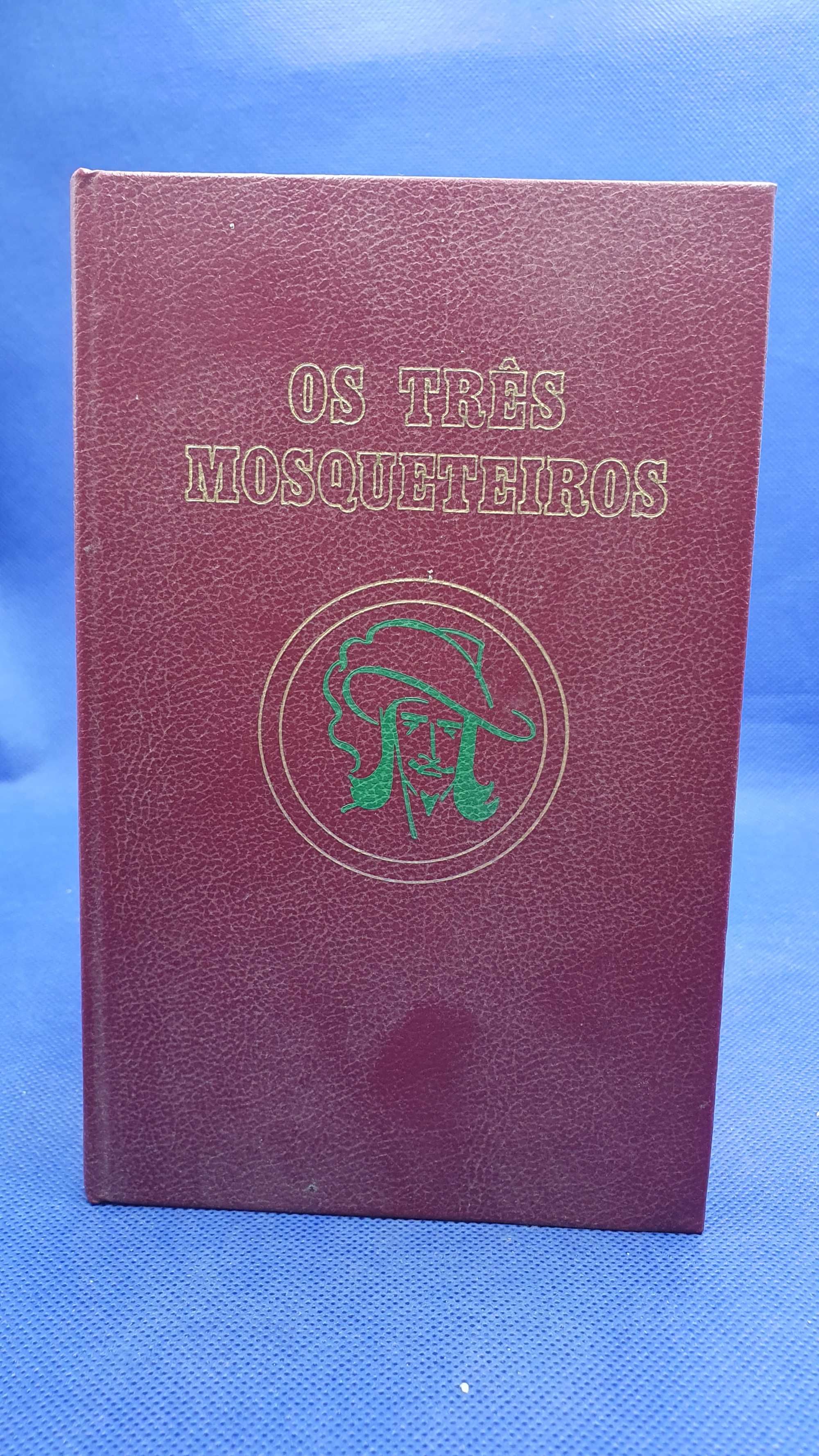 Livro - REF CE - Alexandre Dumas - Os Três Mosqueteiros Vol. 1 e 2