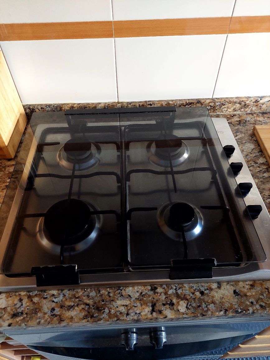 Placa gás natural + forno elétrico Teka