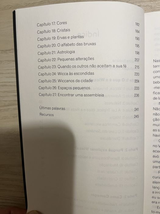 Wicca UM GUIA MODERNO DE BRUXARIA E MAGIA