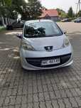 Peugeot 107 Peugeot 107, 5 drzwi, klima, konserwacja podwozia, 2 komplety opon