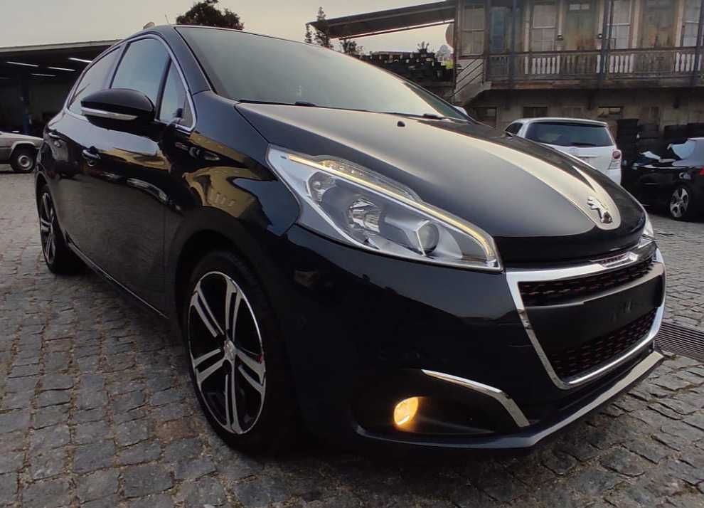 Peugeot 208 GT Line