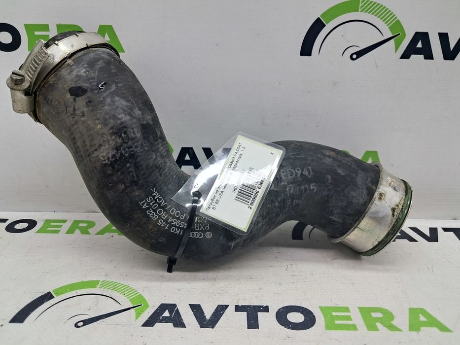 Патрубок на интеркулер правый VOLKSWAGEN  PASSAT B7 B8 USA 1K0145832AT