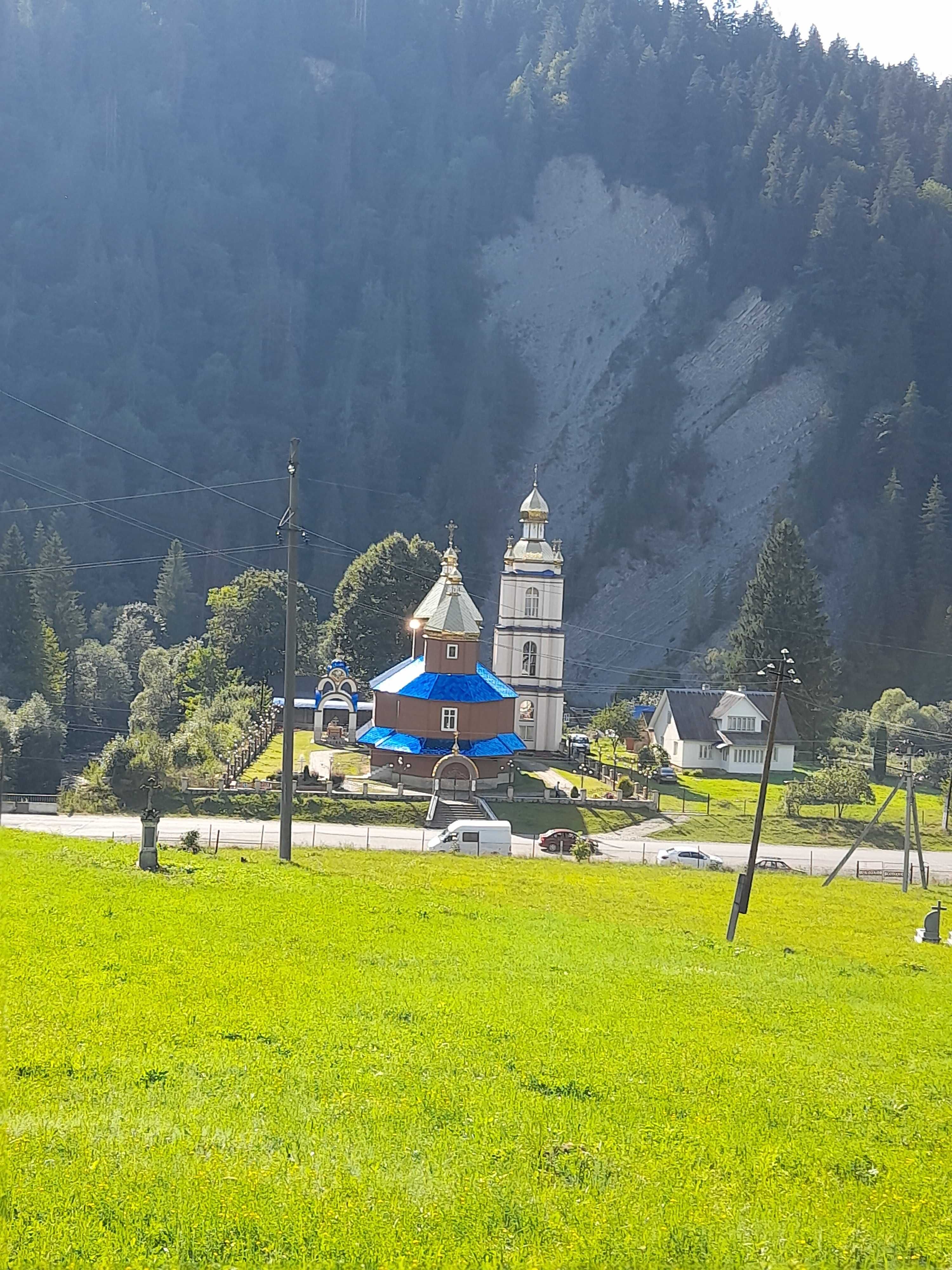 Земельна ділянка в Карпатах під будову чи бізнес