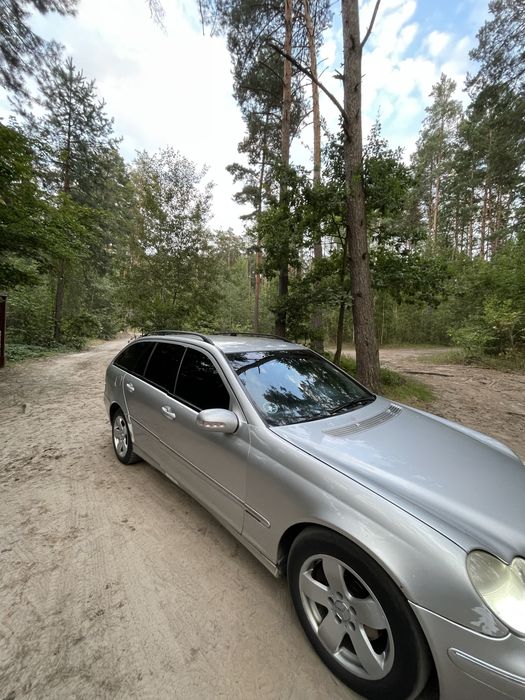 Mercedes w203 2003р