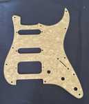 Fender Pickguard HSS Aged White Moto - płytka do Stratocaster