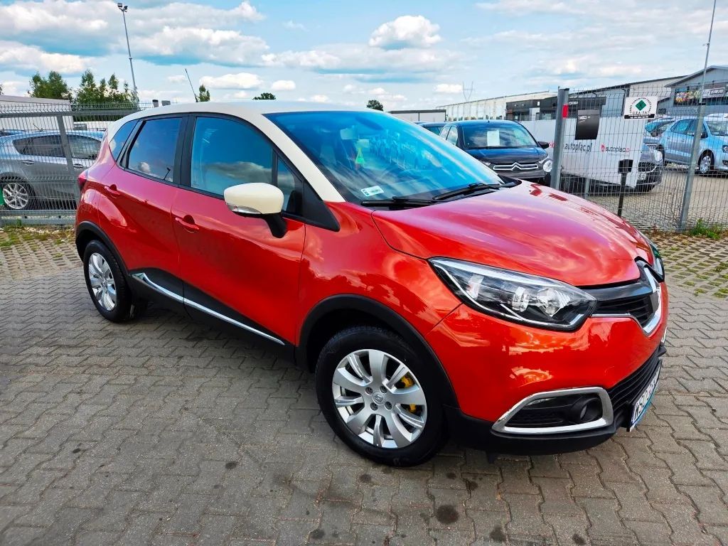 Renault Captur 1.5 DCI* Kamera* Navi* Keyless Go* Alu* PDC* Stan bdb* Zarejestrowany