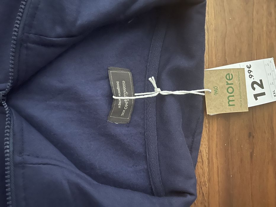Camisola azul marinha cardada com fecho na gola Modalfa