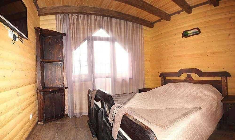 Будинок 130м2 зі срубу в Буковелі (Поляниця) з ремонтом та меблями