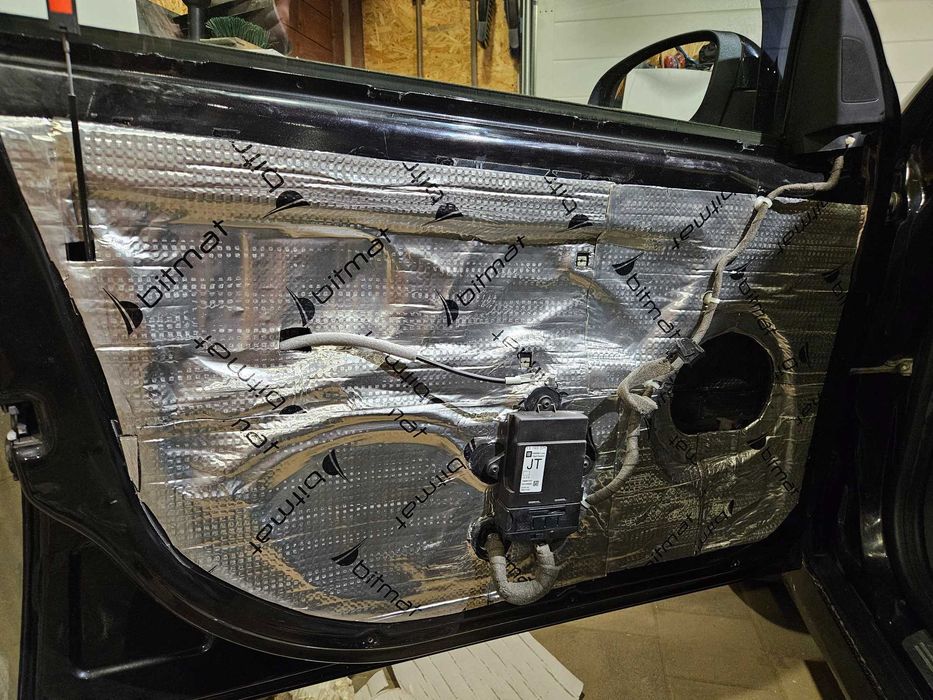 Usługa wytłumienia samochodu, car audio, instalacje w kamperach/vanach