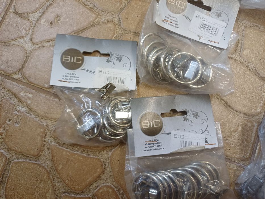 Karnisz komplet żabki, końcówki, wsporniki uchwyty