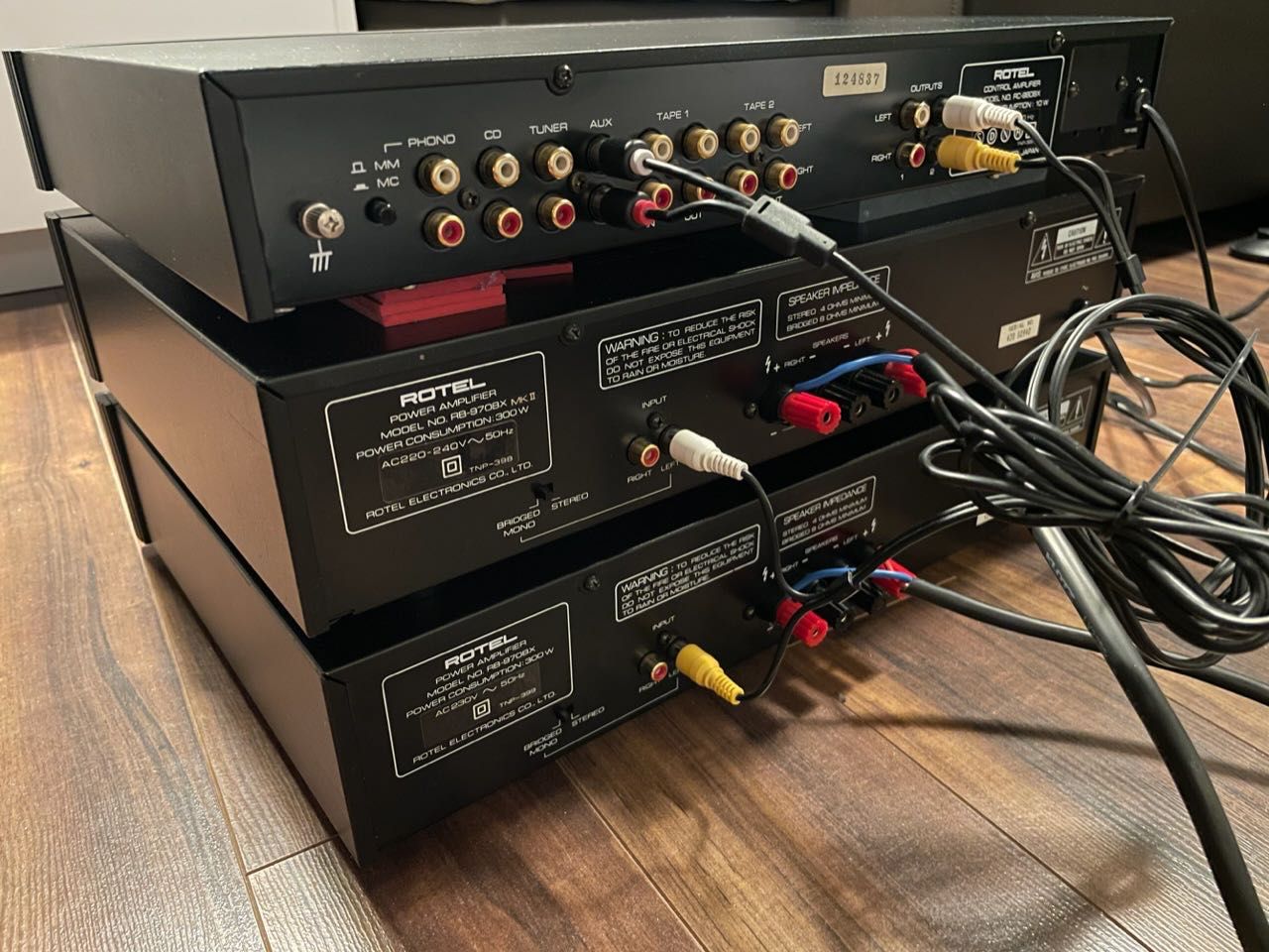 Stereo 2x wzmacniacz Rotel RB-970BX + preamp Rotel RC980BX