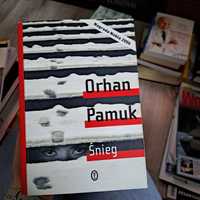 Śnieg. Orhan Pamuk