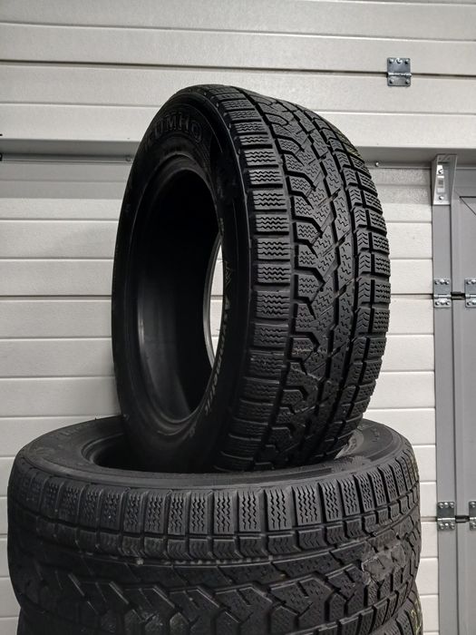 Зимові Шини БВ  235/60 R17  KUMHO  I*zen RV  Склад