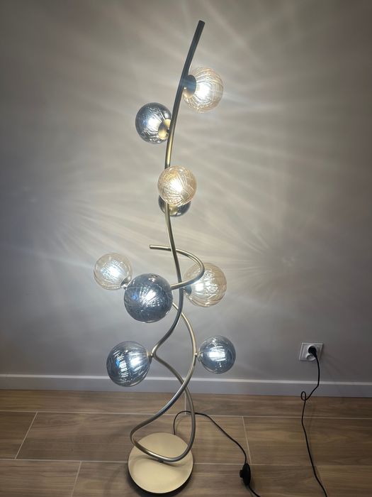 Lampa podłogowa METZ Wolfi