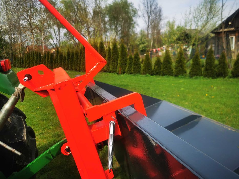 Łycha Łyżka do ciągnika na tuz tylny Ursus zetor C330 c360