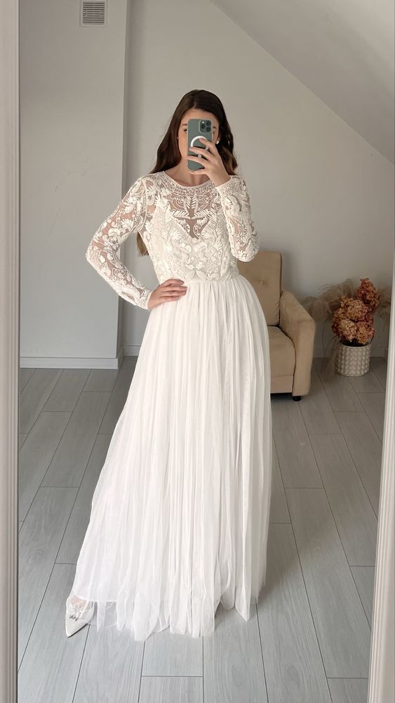 Suknia slubna bogato zdobiona tiul asos xs