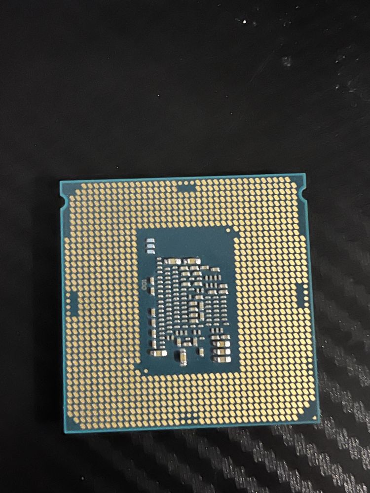 Intel Core i3-7100 3.90GHZ