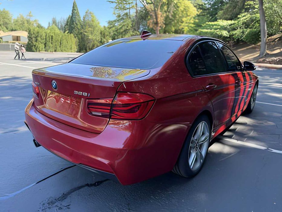 BMW 3 Series      2016