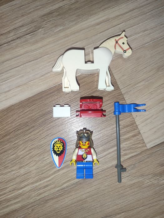 LEGO system 6008 król lew