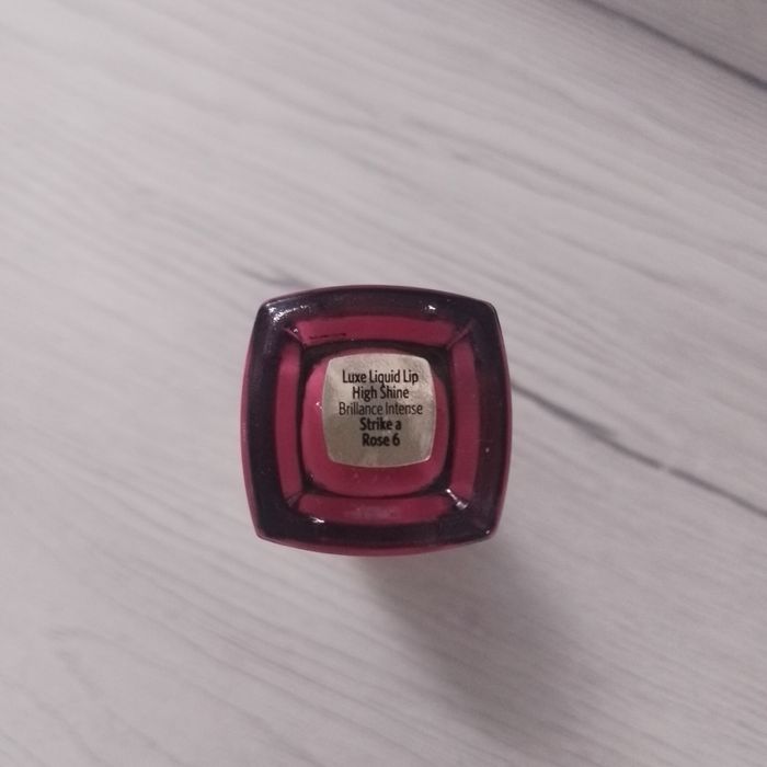 Блиск/помада/Bobbi brown