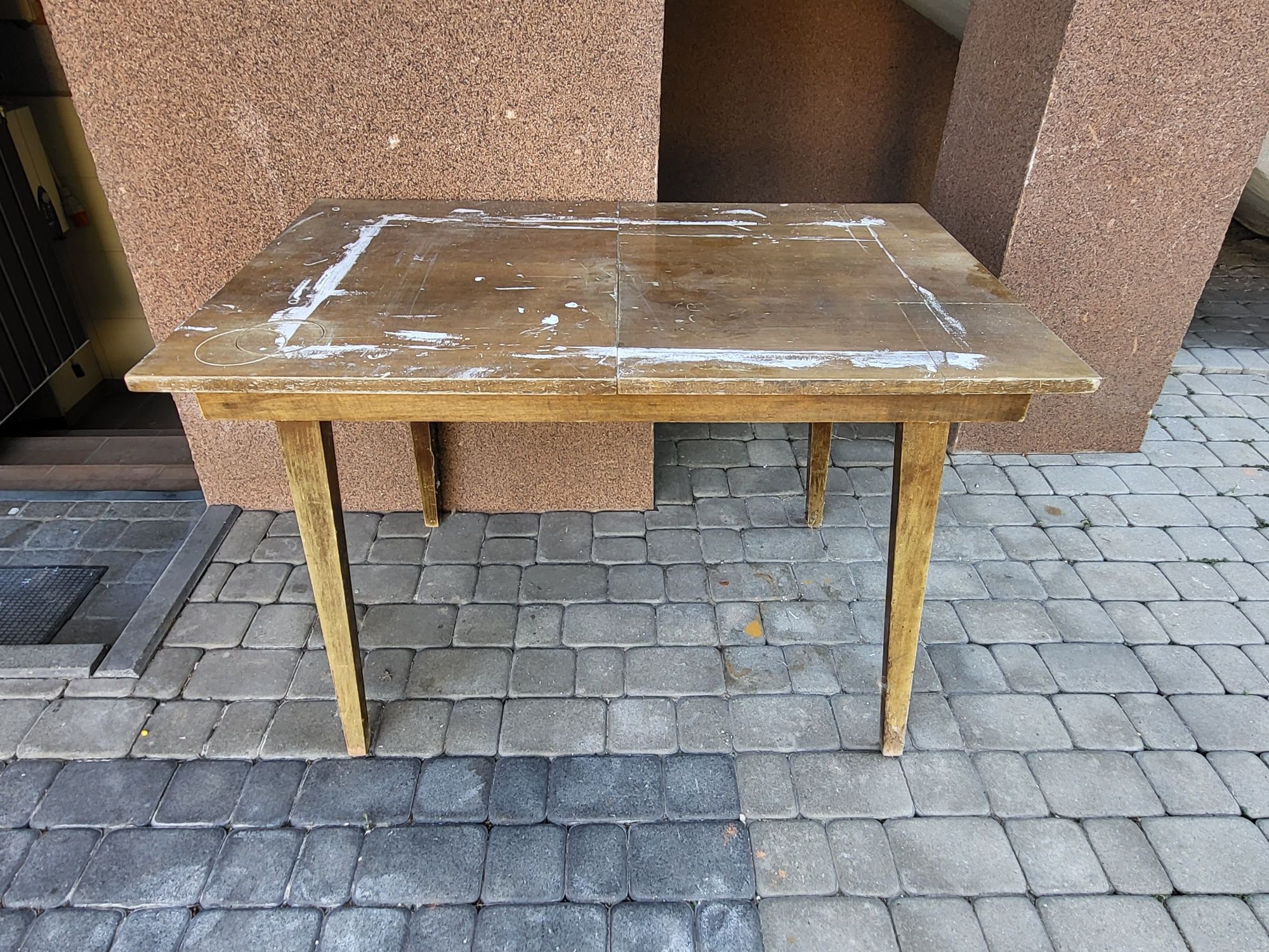 Stół drewniany rozkładany