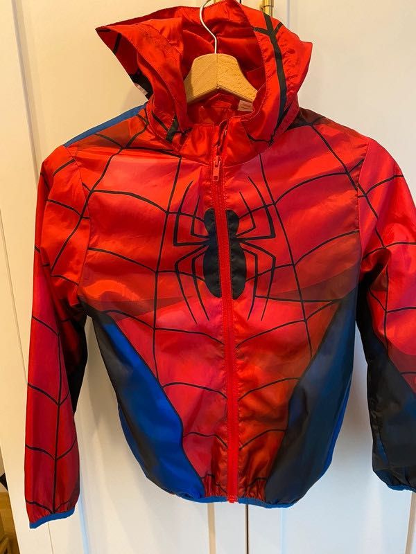 Wiosenna kurtka Spider Man H&M rozm. 134/140