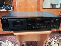 Продаю касетну деку Sony TC-K390