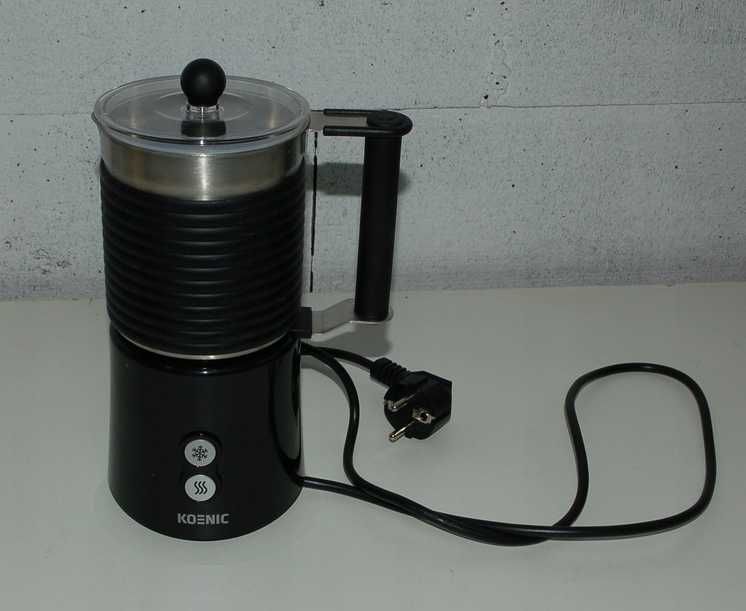 Spieniacz do mleka, zimne i ciepłe mleko w kilka sek., 650W