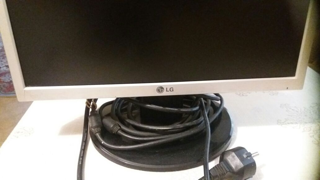 Monitor lg flatron 17