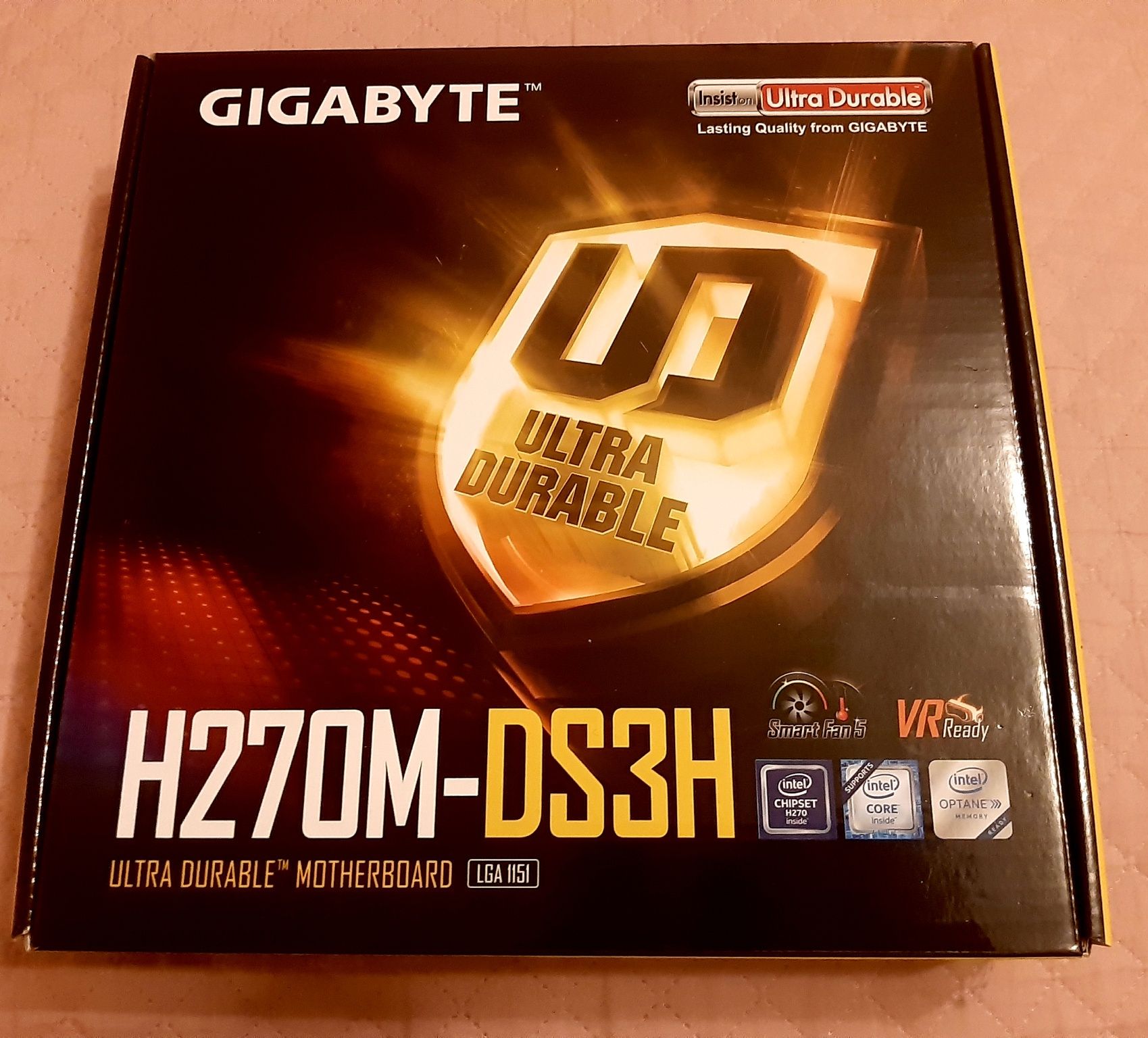 Коробка от материнской платы Gigabyte Intel H270M-DS3H