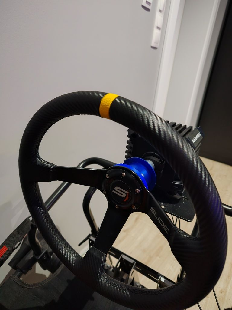 Adapter QR do baz Fanatec