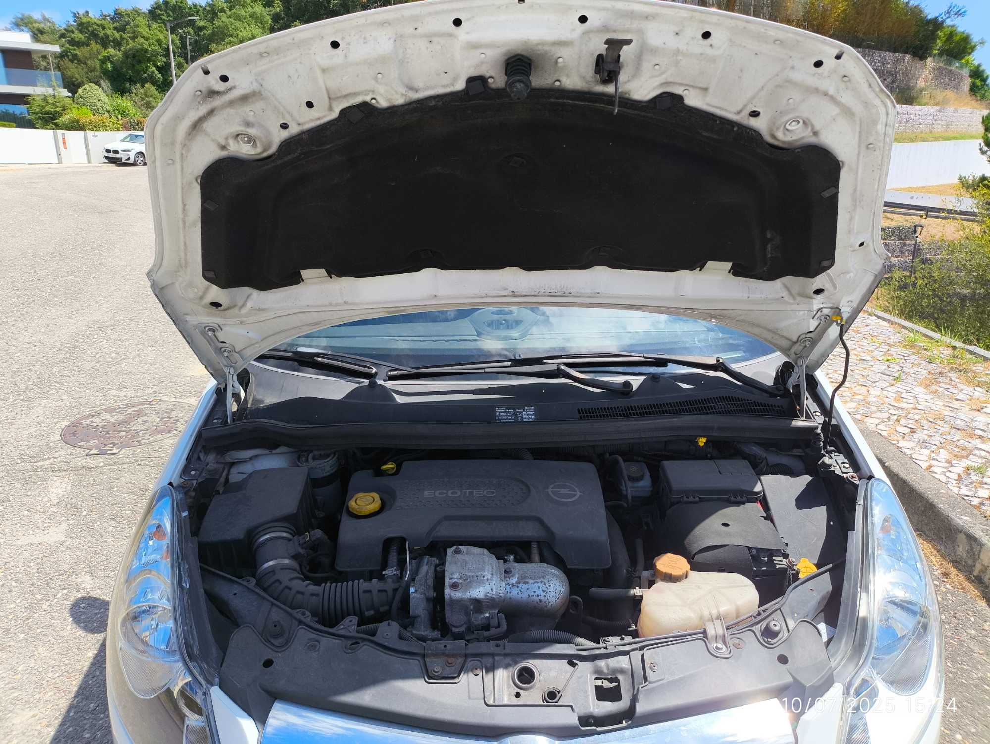 Opel Corsa 1.3 CDTI Diesel – Económico, Fiável e Pronto a Usar