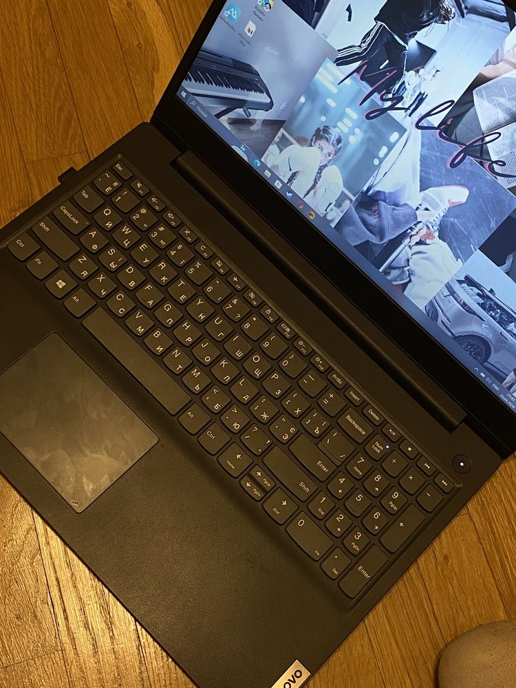 Sprzedam laptopa Lenowo idea pad 3 ( nowy )