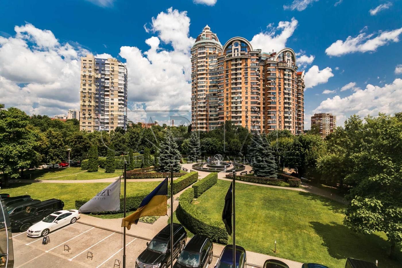 Продаж Офіс 234 м2 вул. Старонаводницька Печерськ Київ