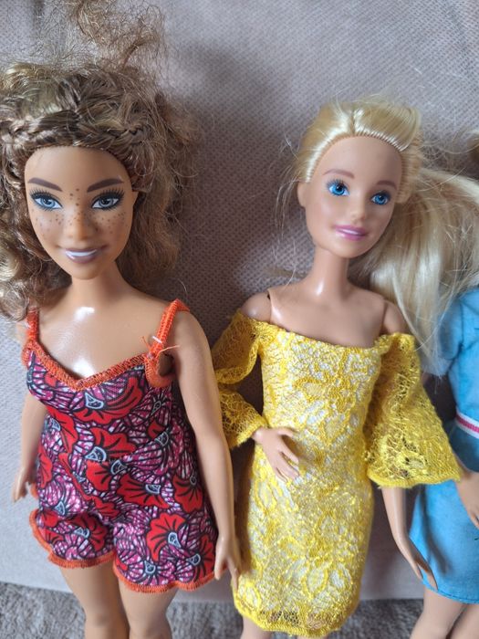 3 lalki barbie i Ken