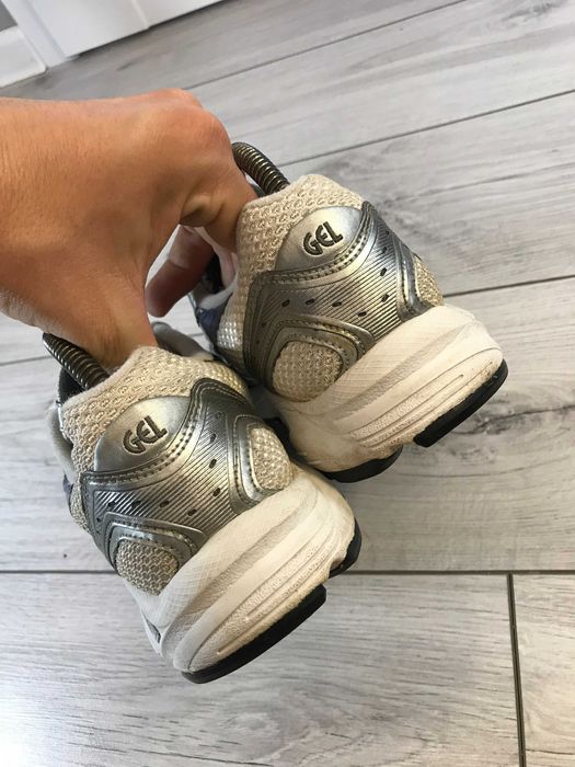 Buty ASICS Gel-Nimbus rozm. 39,5 vintage