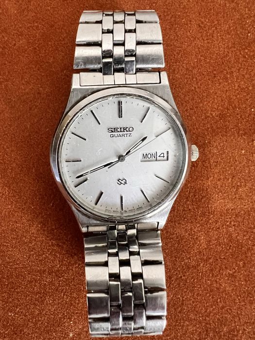 Seiko SQ Quartz 5Y23_8A70