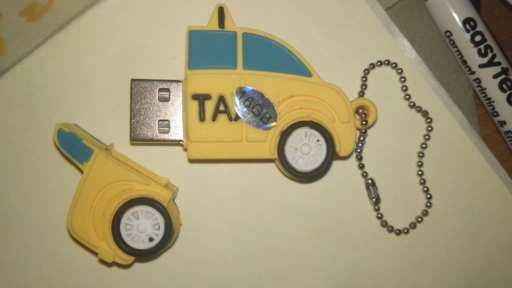 Флешка USB flash носитель 16гб такси желтая машина подарок таксисту