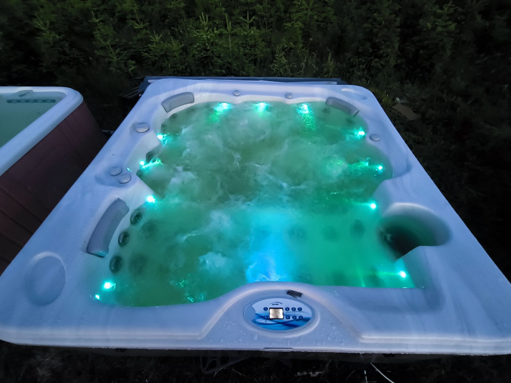 Jacuzzi zewnętrzne