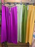 Lote de roupa de loja 101 peças