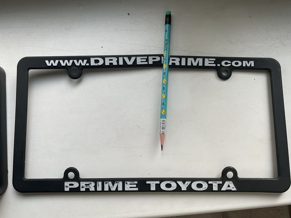 Рамка под номер Toyota (америка)