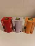 3 copos do MacDonald's