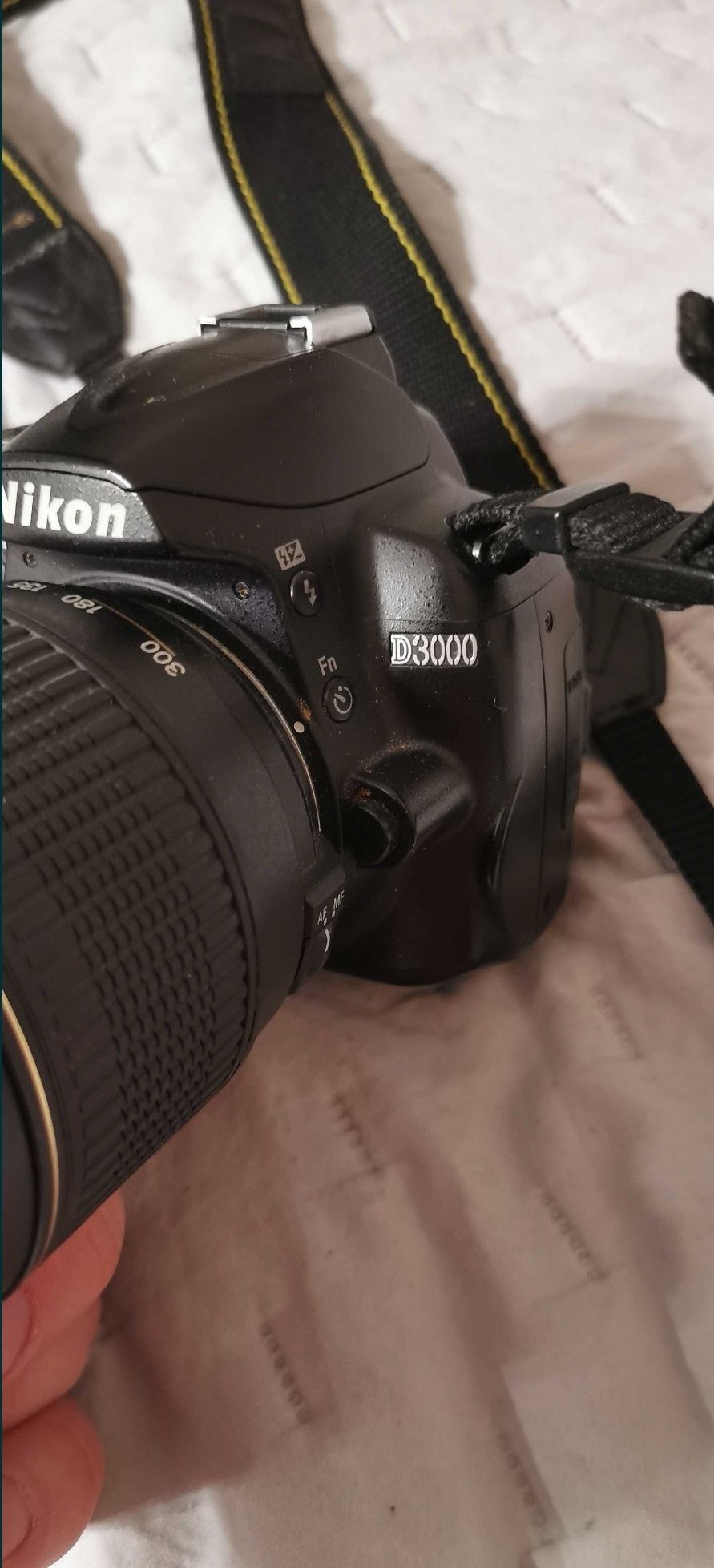 Korpus Nikon D3000
