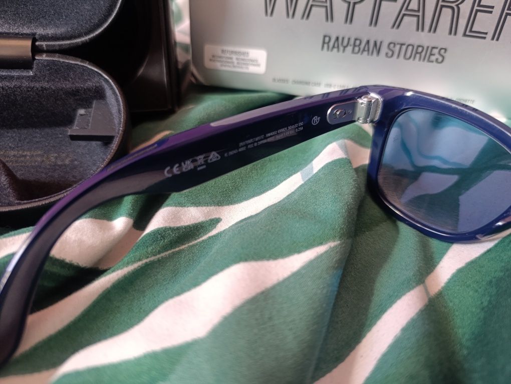 Okulary przeciwsłoneczne z funkcją kamery Wayfarer Ray-Ban Stories Fac