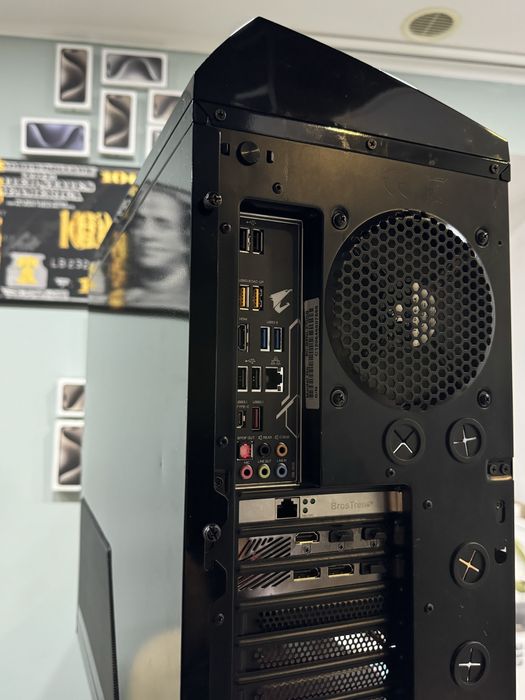 Игровой Компьютер, RTX3080, Ryzen 7-2700X, 16gb RAM, 1TB Ssd