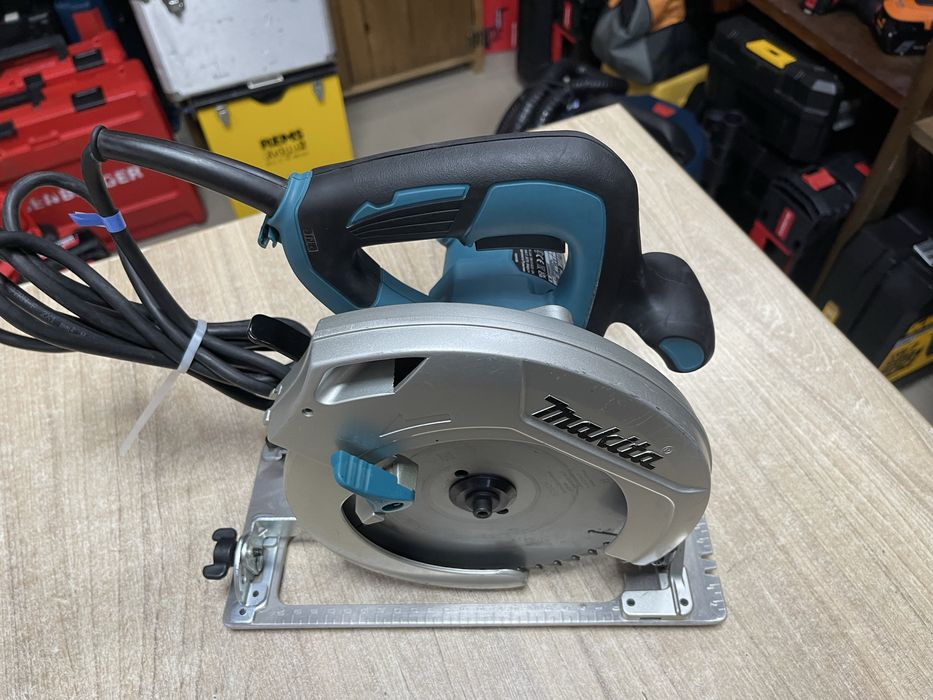 Makita HS7601 / дискова пила Макіта 1200W 190mm