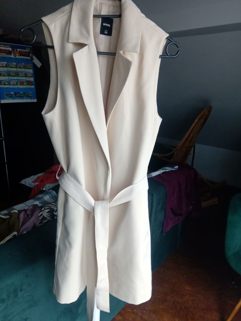 Elegancka Kamizelka marynarkowa ecru