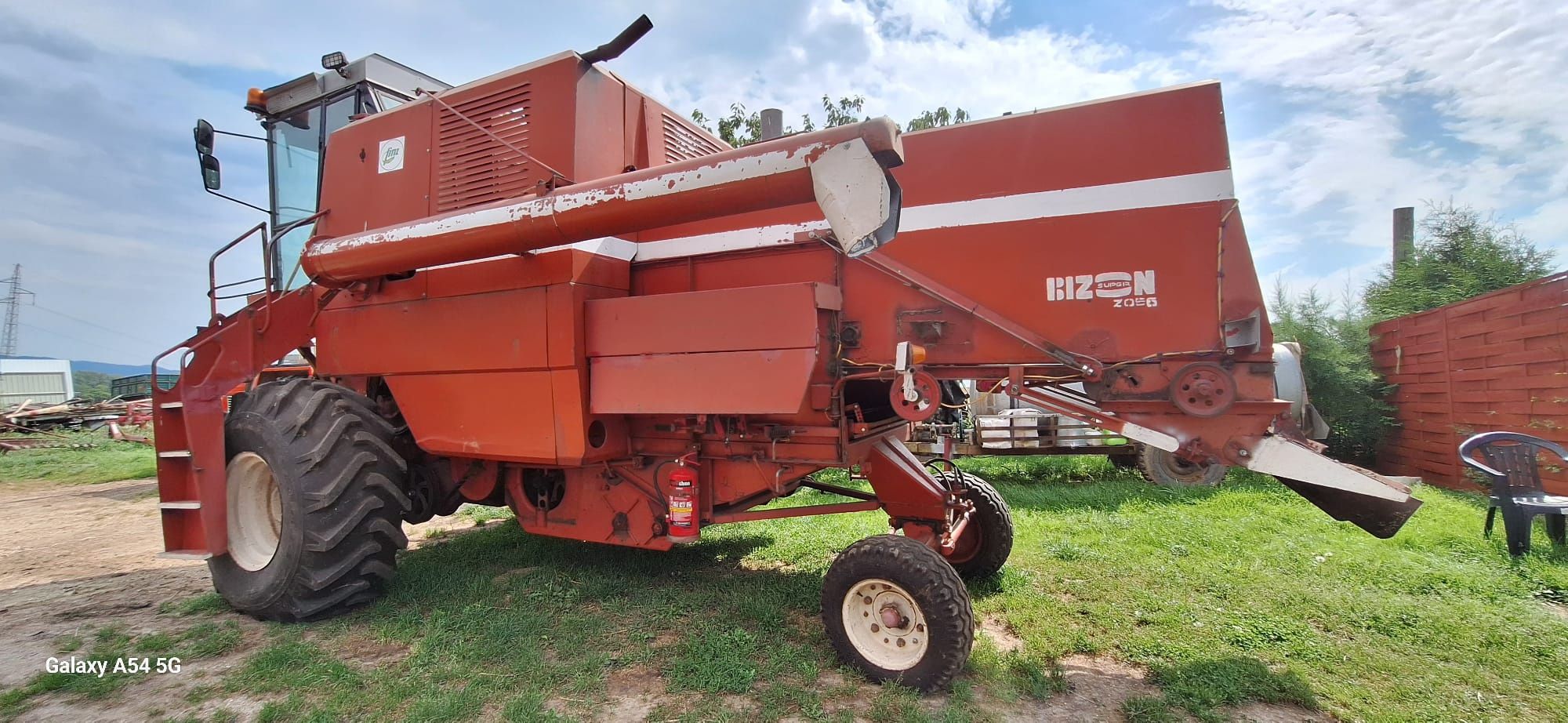 Kombajn Bizon Z 056