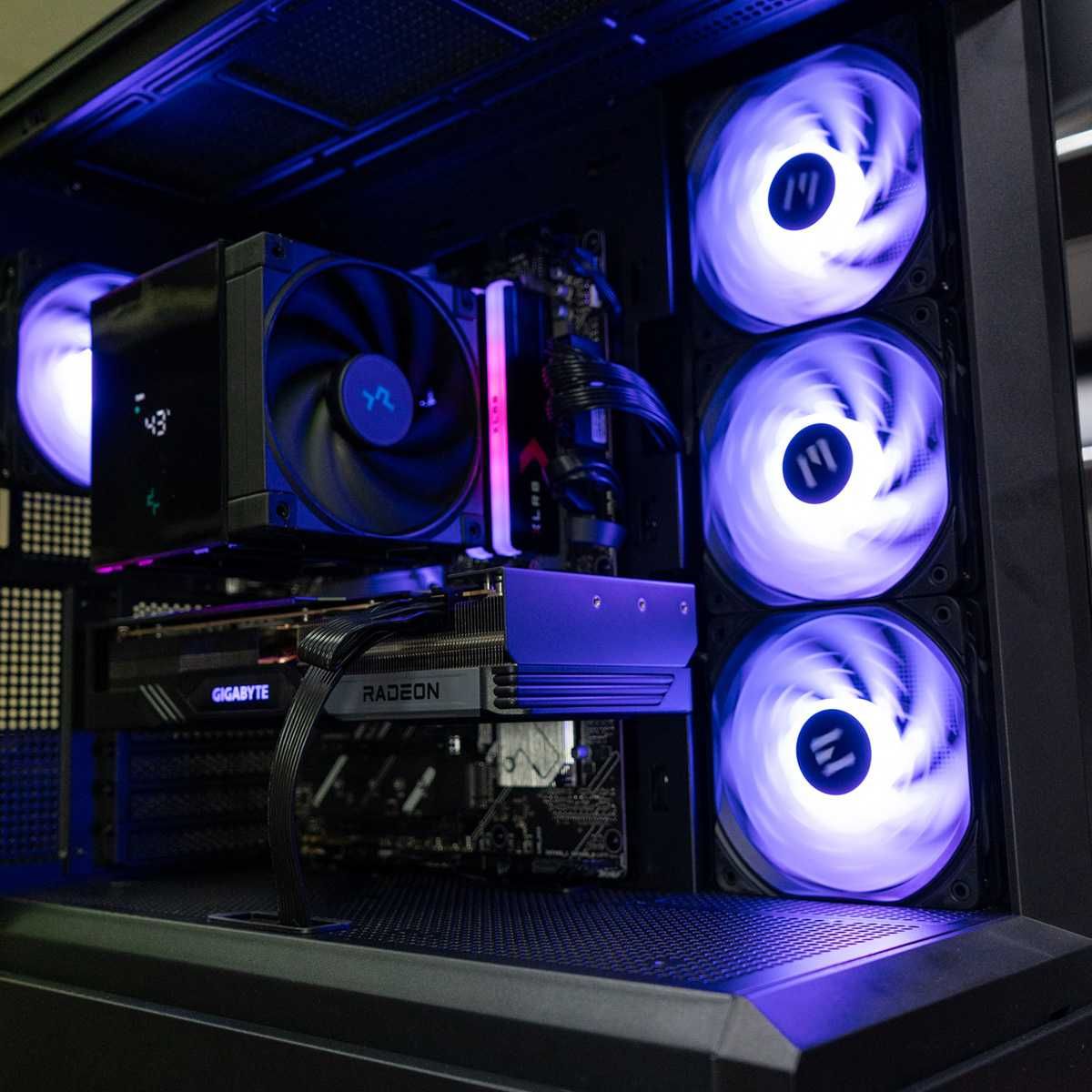 Nowy Komputer Gamingowy RX7800XT/Ryzen7 7700/32GBDDR5/1TB FV23%/RATY